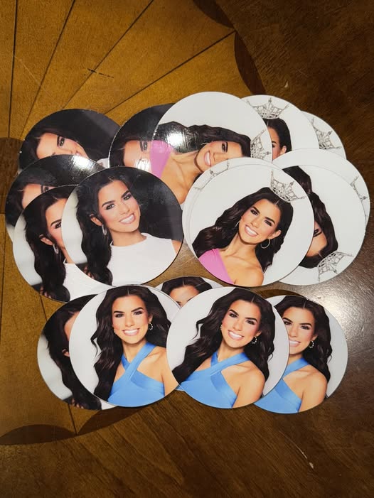 Branded merchandise collection for business promotional campaigns